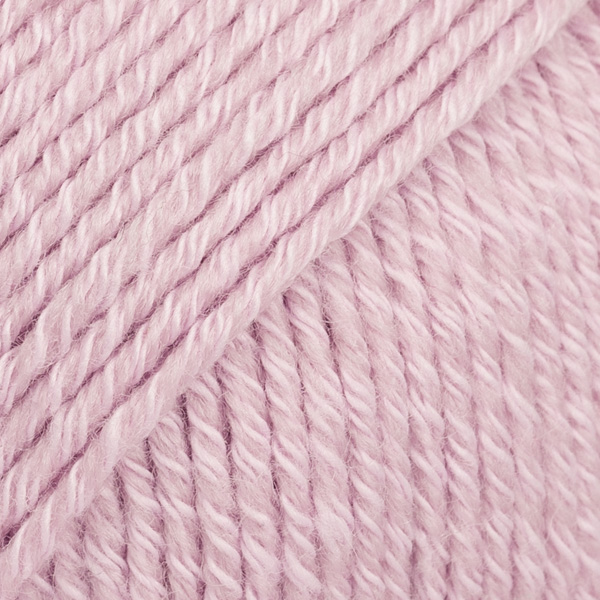 Vzorka svetloružovej priadze DROPS Cotton Merino